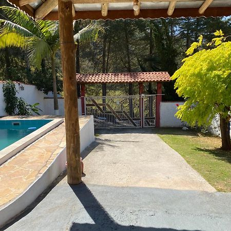 Cantinho Na Roca Com Piscina Santo Antonio do Pinhal Exterior photo