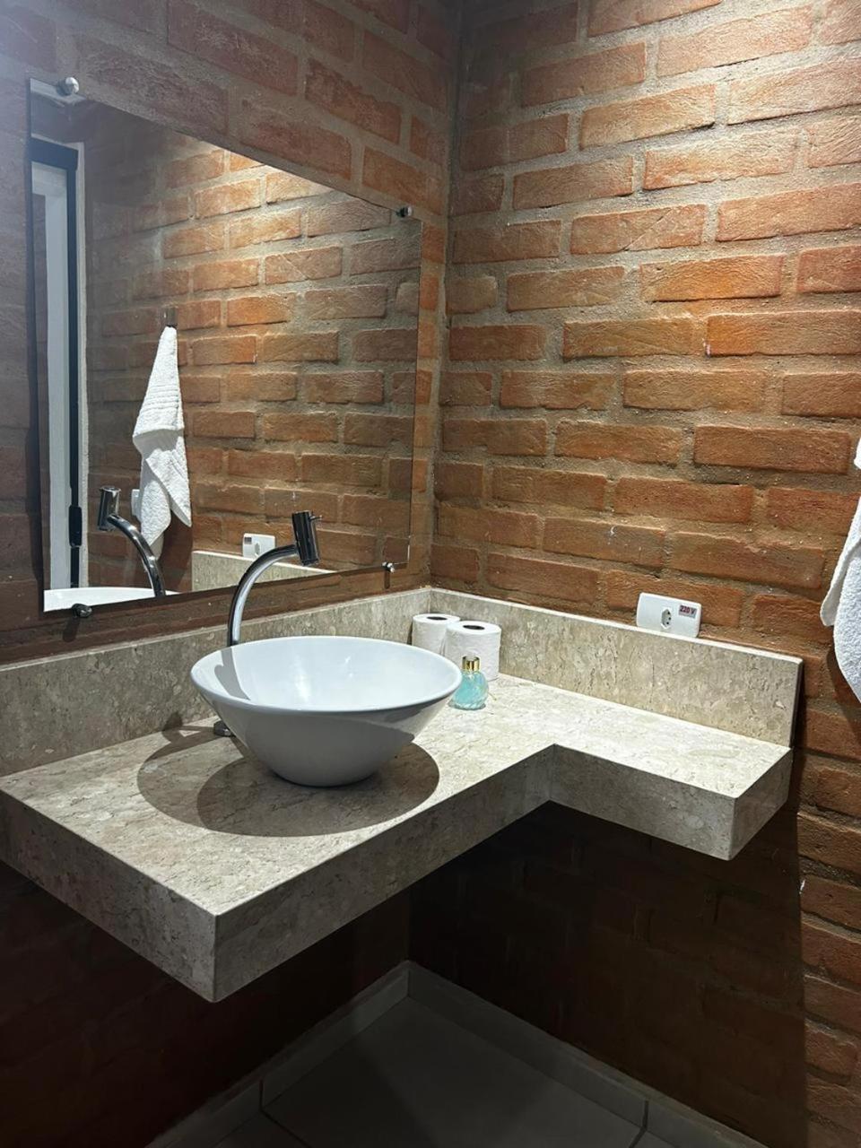 Cantinho Na Roca Com Piscina Santo Antonio do Pinhal Exterior photo